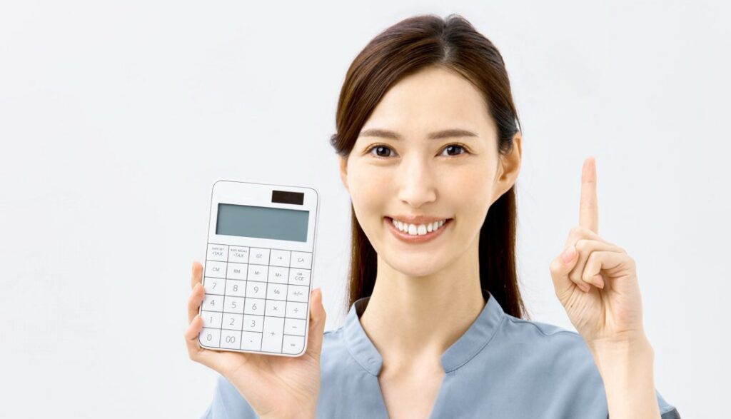 料金を提示している様子
